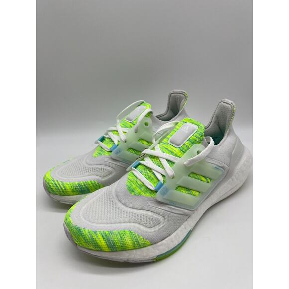 Adidas Ultraboost 22 Running Women's White Bliss Blue Volt GX5926 Size 7.5 NWT - Picture 7 of 12